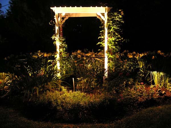 CFC Landscape Lighting :: Portfolio Gallery